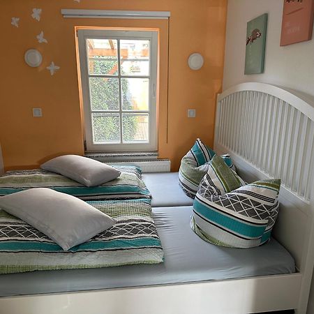 Smart Home - Die Etwas Andere Ferienwohnung! Brandenburg  Exterior photo